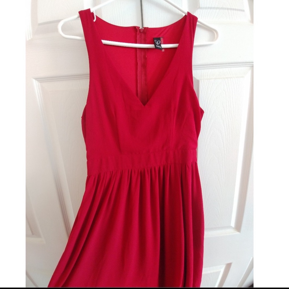 Red V-line Long Dress